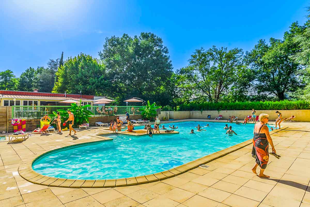 camping piscine chauffée Lot