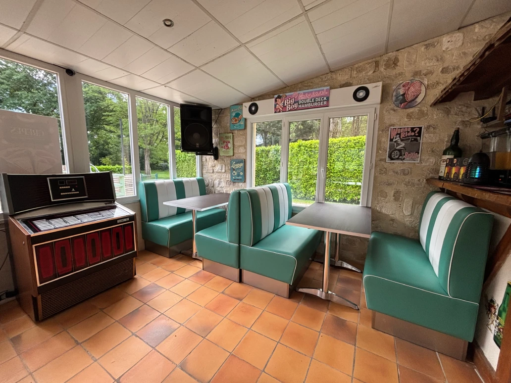 rubis II et salon-de-the camping-lot